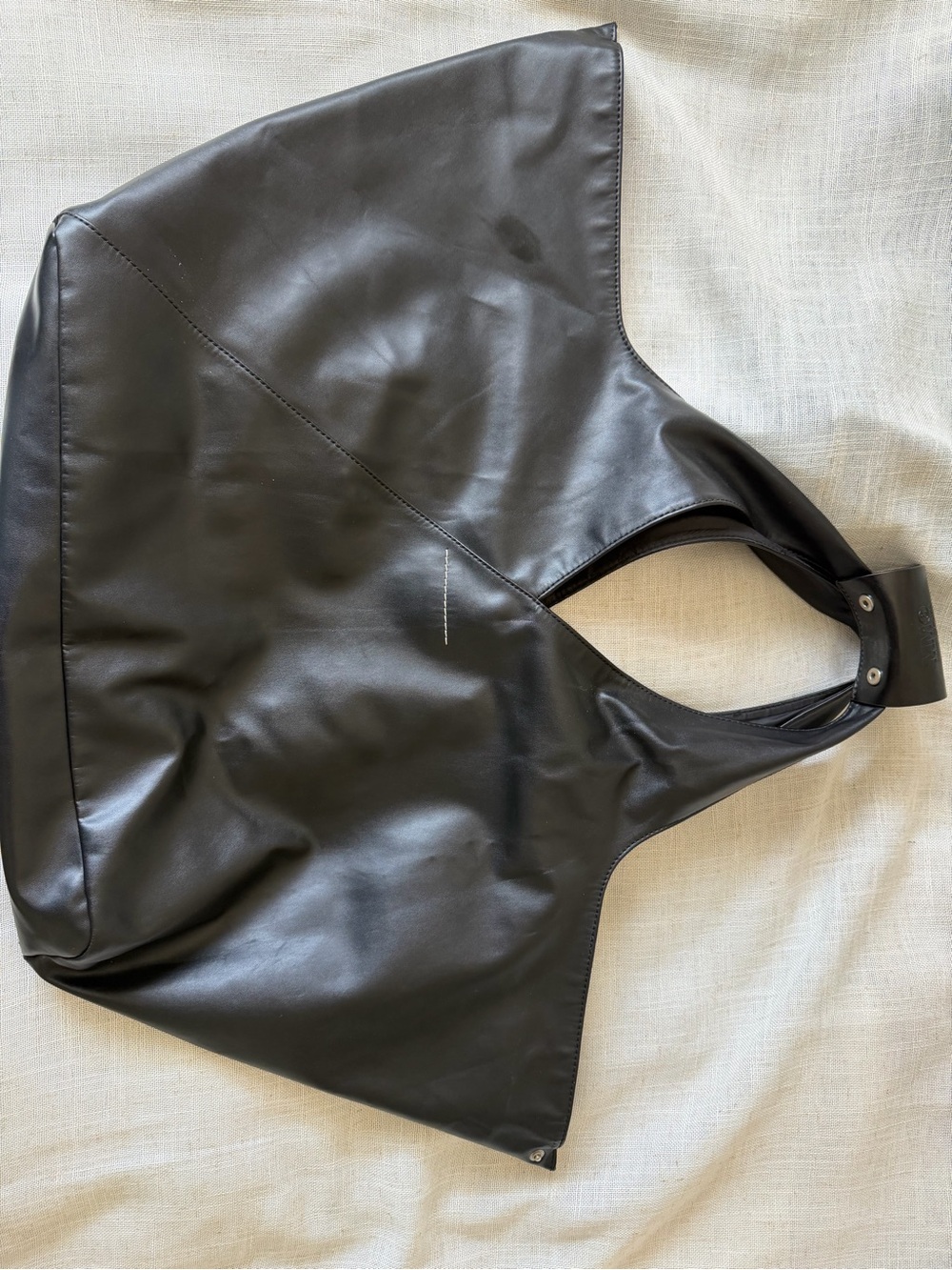 Maison Martin Margiela Black Leather Shoulder Tote - Picture 2 of 13